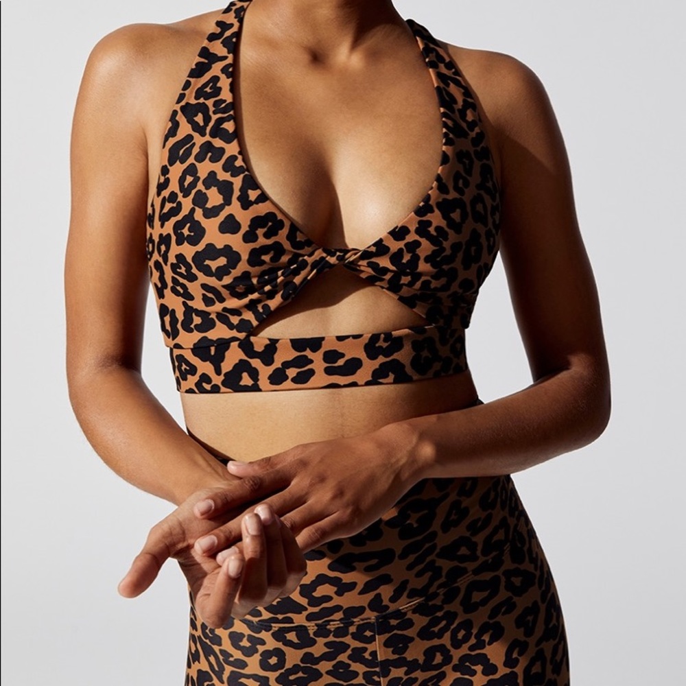 Beach Riot Twist Top sports bra